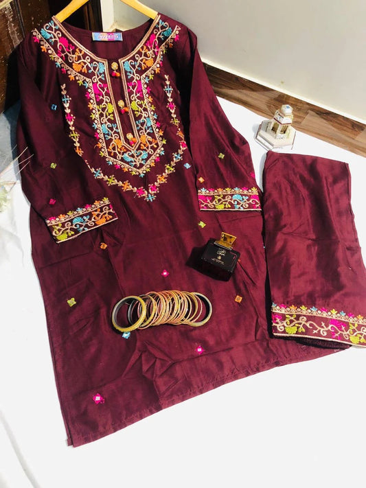 Stylish Maroon Embroidered Linen Shirt and Trouser Set for Women - image 2