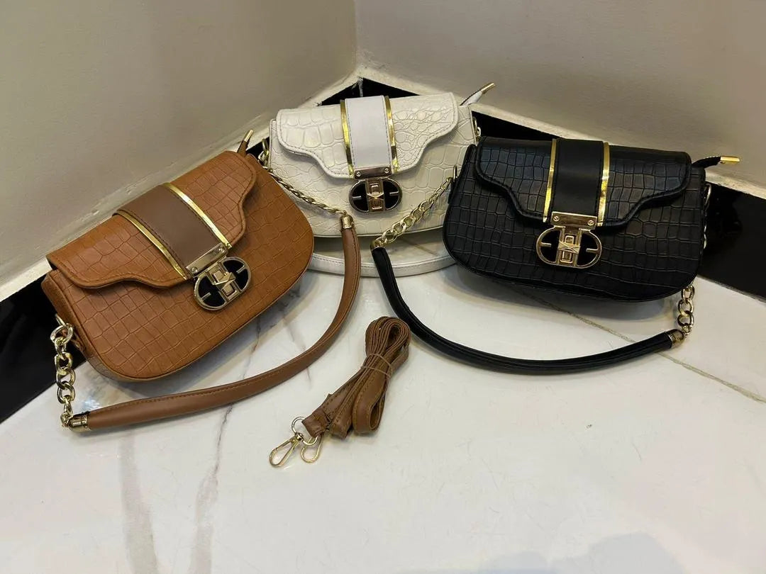 Black Cuff Strap Handbag for Girls with Gold Clasp - image 4