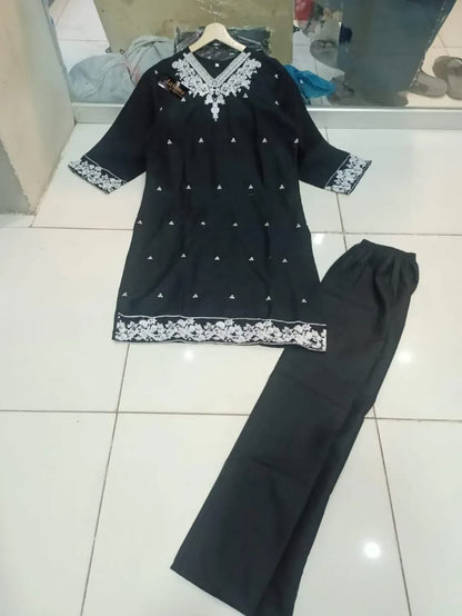 Black Embroidered Kurta Set with Trouser 2pcs - image 2