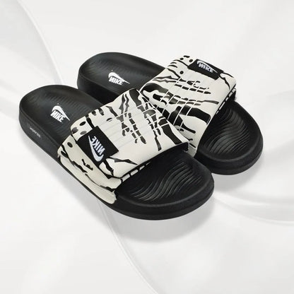 Slide Slippers Black White Patterned - image 3