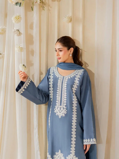 Stunning Embroidered Raw Silk Suit Set - 3 Pcs - image 4