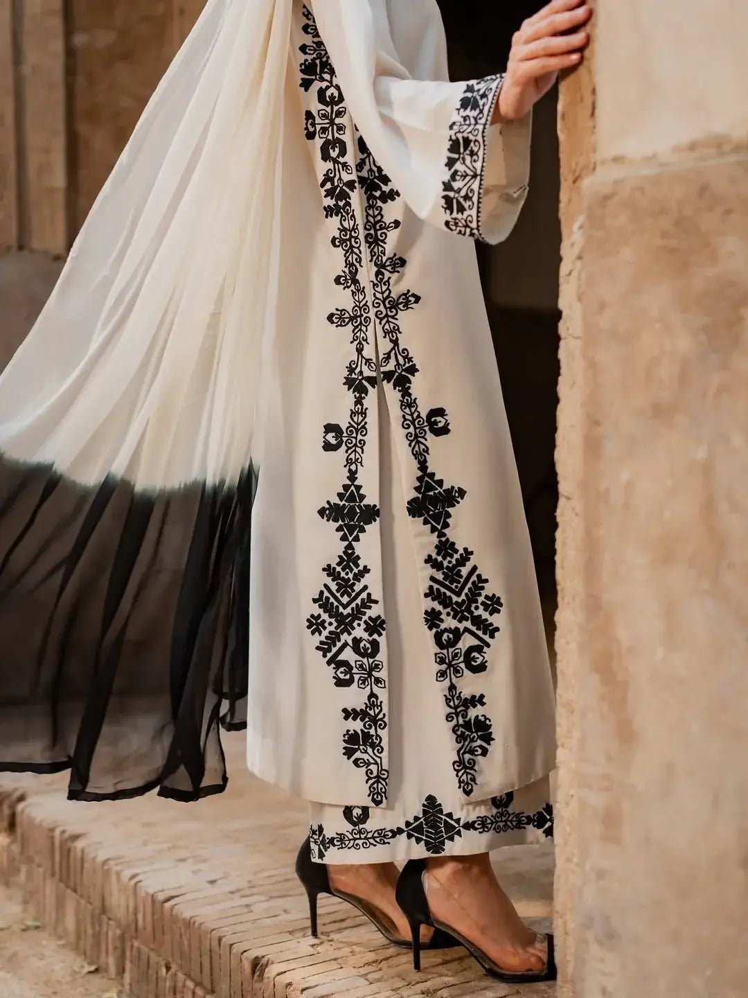 Stunning 3 Pcs Women's Stitched Embroidered Suit - Arabic Lawn Off White - image 8