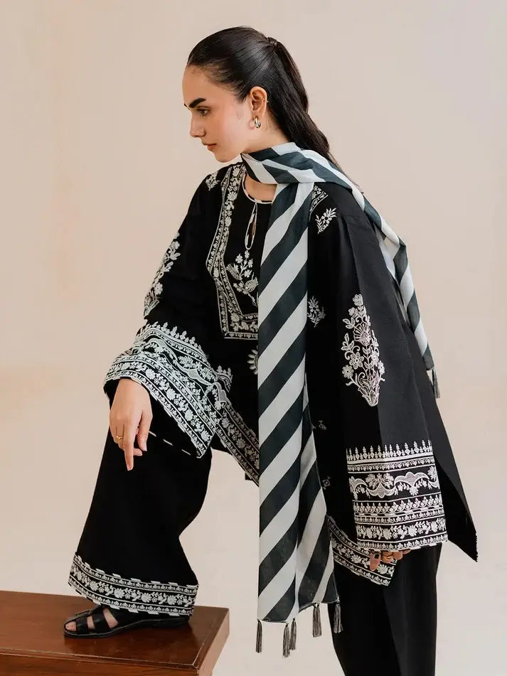 Stylish Linen Embroidered Suit - 3 Pcs Collection for Women - image 2