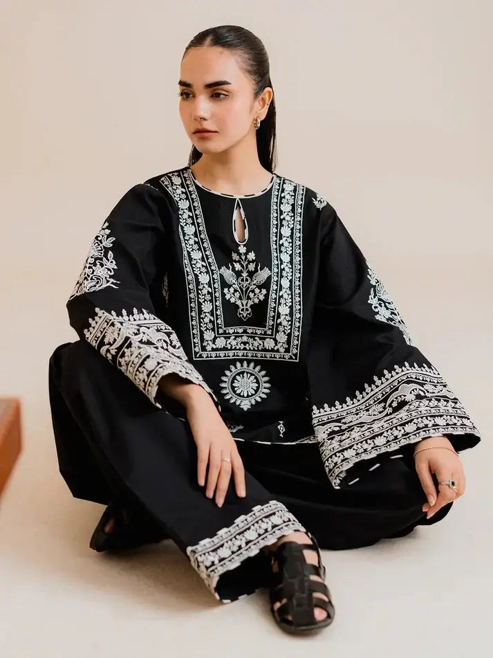 Stylish Linen Embroidered Suit - 3 Pcs Collection for Women - image 6