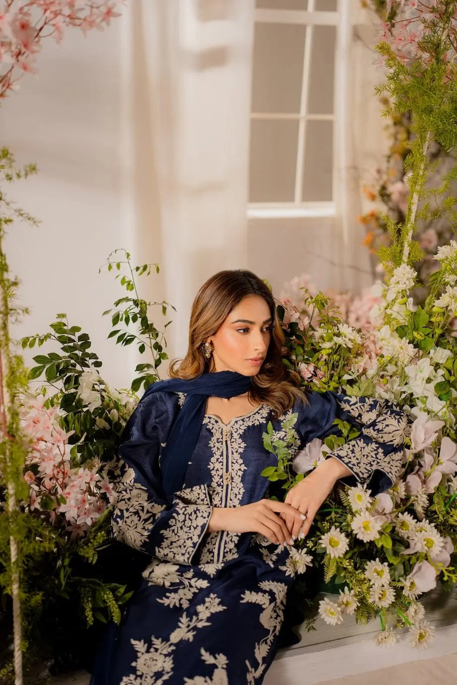 Elegant Women's Stitched Linen Suit with Embroidered Design - 3 Pcs - image 2