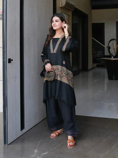 Chic Black Embroidered Shirt and Trouser Set - 2 Pcs - image 3
