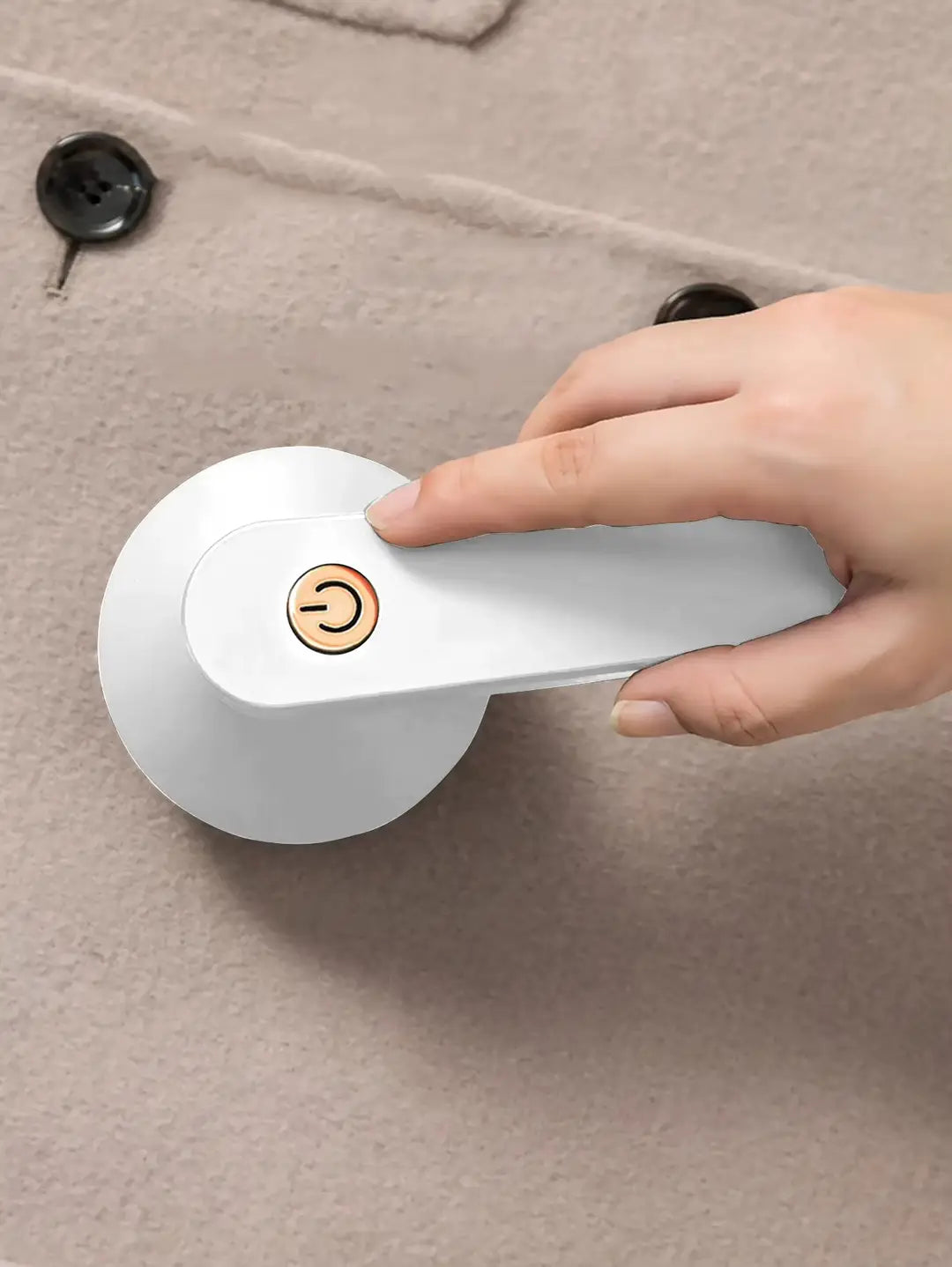 Practical Electric Lint Remover - image 1