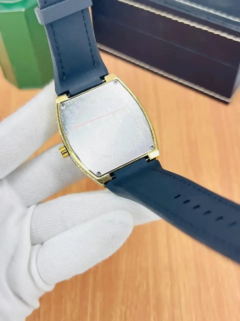 Men's Luxury Fashion Watch with Working Date & Textured Strap - Multicolor - image 4