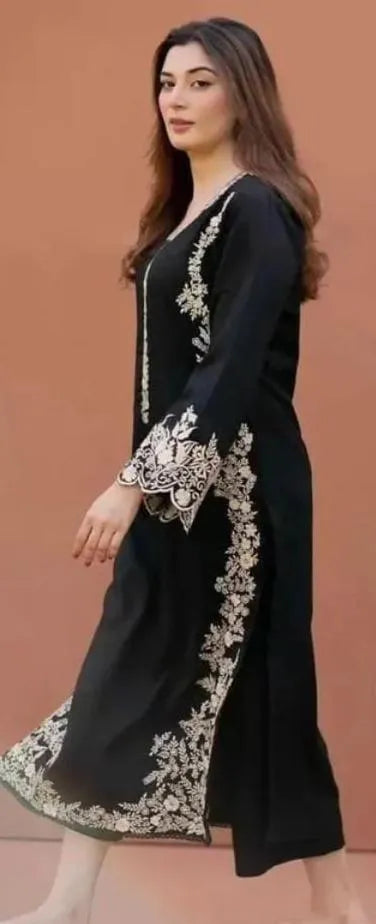 Black Embroidered Pakistani Suit with Linen Trouser & Chiffon Dupatta - image 4