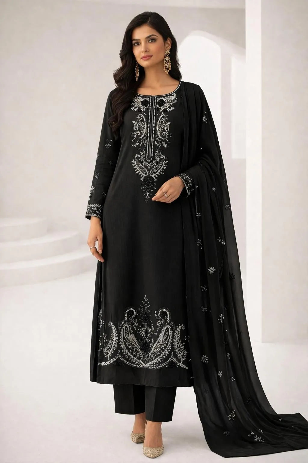 Black Embroidered Lawn 3Pcs Set for Women - Design 1 - image 1