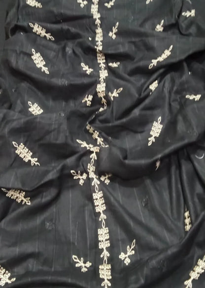 Black Embroidered Lawn 3Pcs Set for Women - Design 1 - image 3